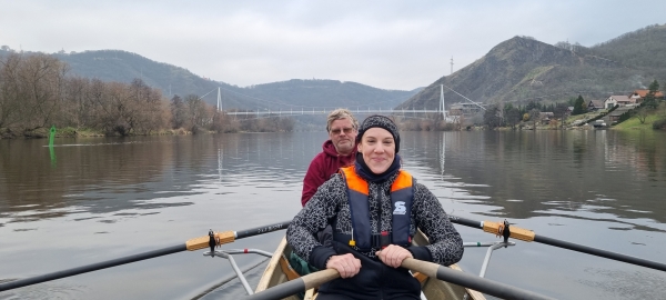 Ruderboot Elb-Sandstein Gebirge Advent 2024